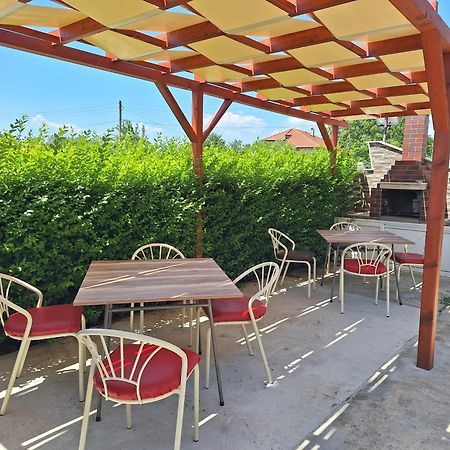 Guest House Valiland Balgarevo Bagian luar foto