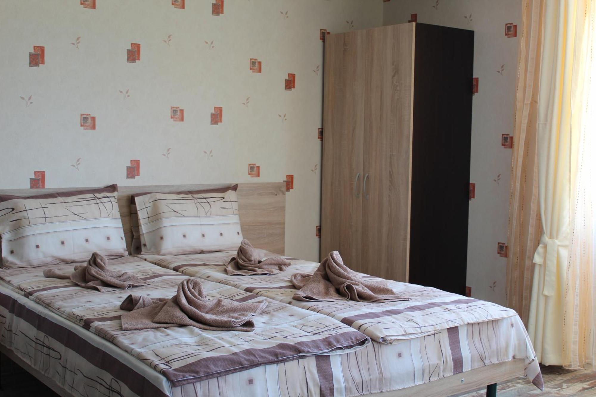 Guest House Valiland Balgarevo Bagian luar foto