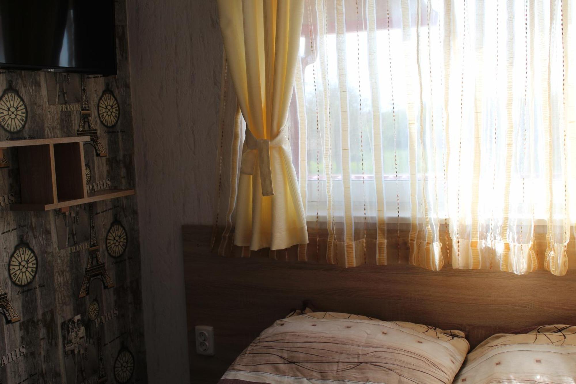 Guest House Valiland Balgarevo Bagian luar foto