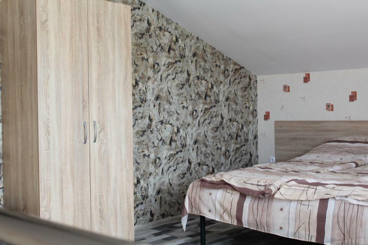 Guest House Valiland Balgarevo Bagian luar foto