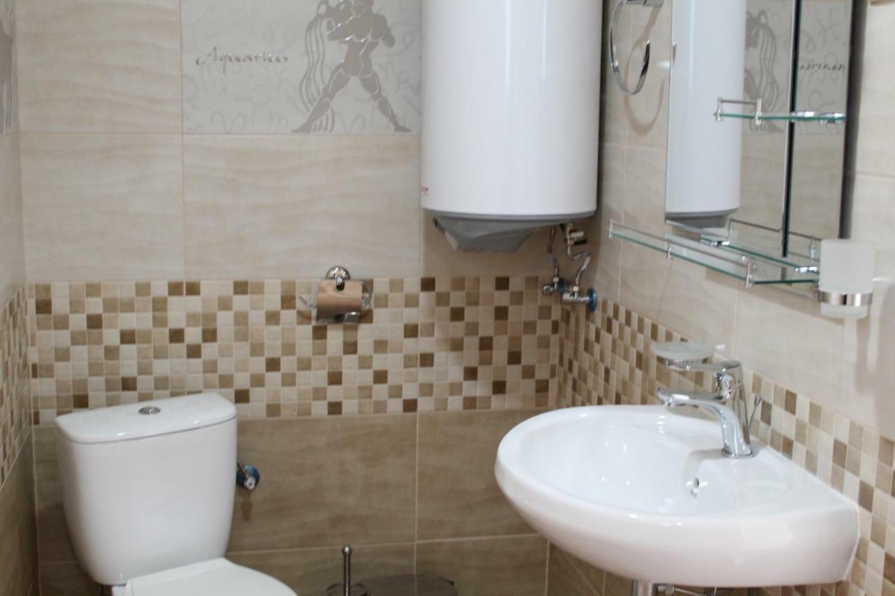 Guest House Valiland Balgarevo Bagian luar foto