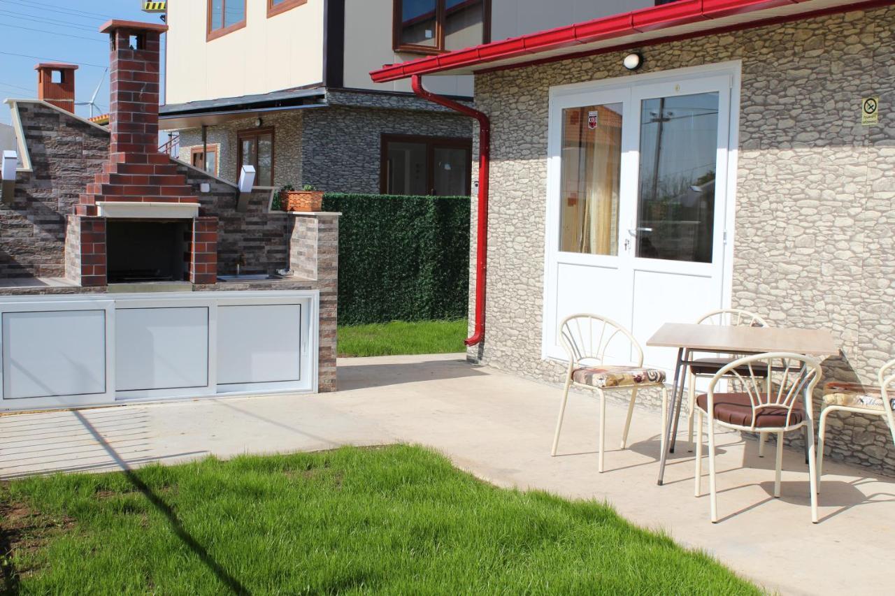 Guest House Valiland Balgarevo Bagian luar foto